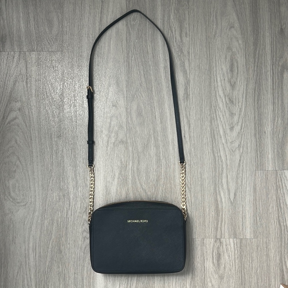 Michael Kors Jet Set Large Saffiano Leather Crossbody Bag